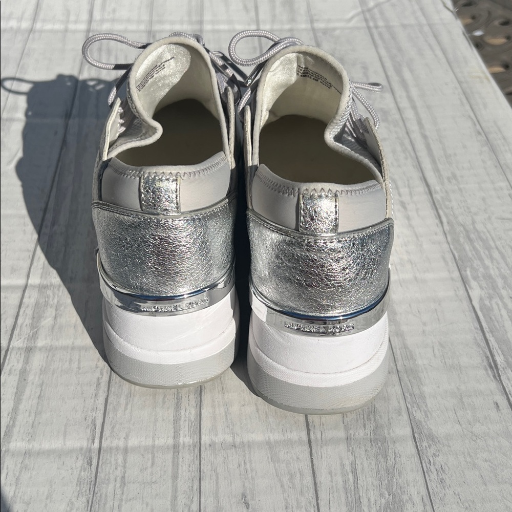 Michael Kors | Liv Trainer Sneakers - Picture 6 of 15
